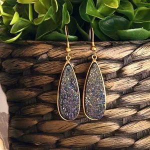 Kinsley Armelle Black Quartz earrings.